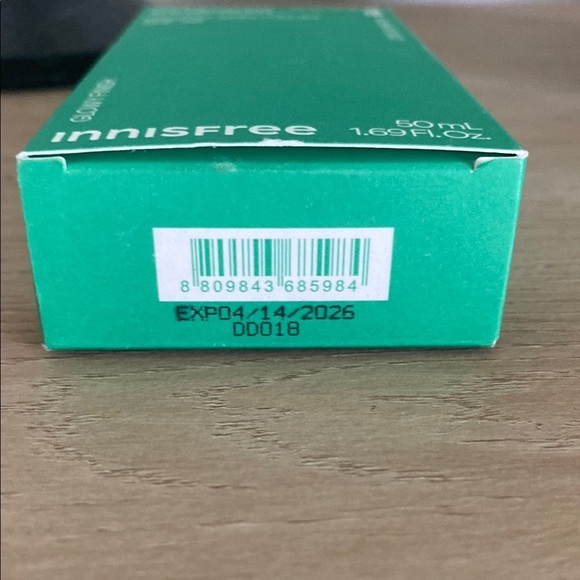 Daily UV Defense Sunscreen SPF 36 - No White Cast! 1.69 fl oz. EXP-04/14/2026 - Picture 2 of 3